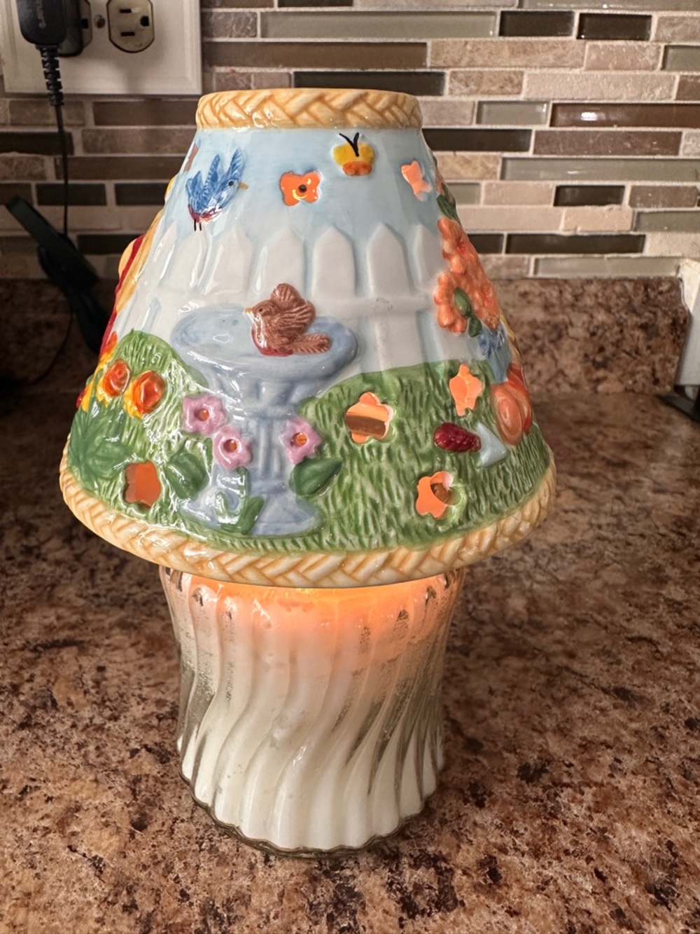 Mini Jar Springtime Flowers, Birds, Bunny & White Picket Fence Topper Shade  - Picture 5 of 9